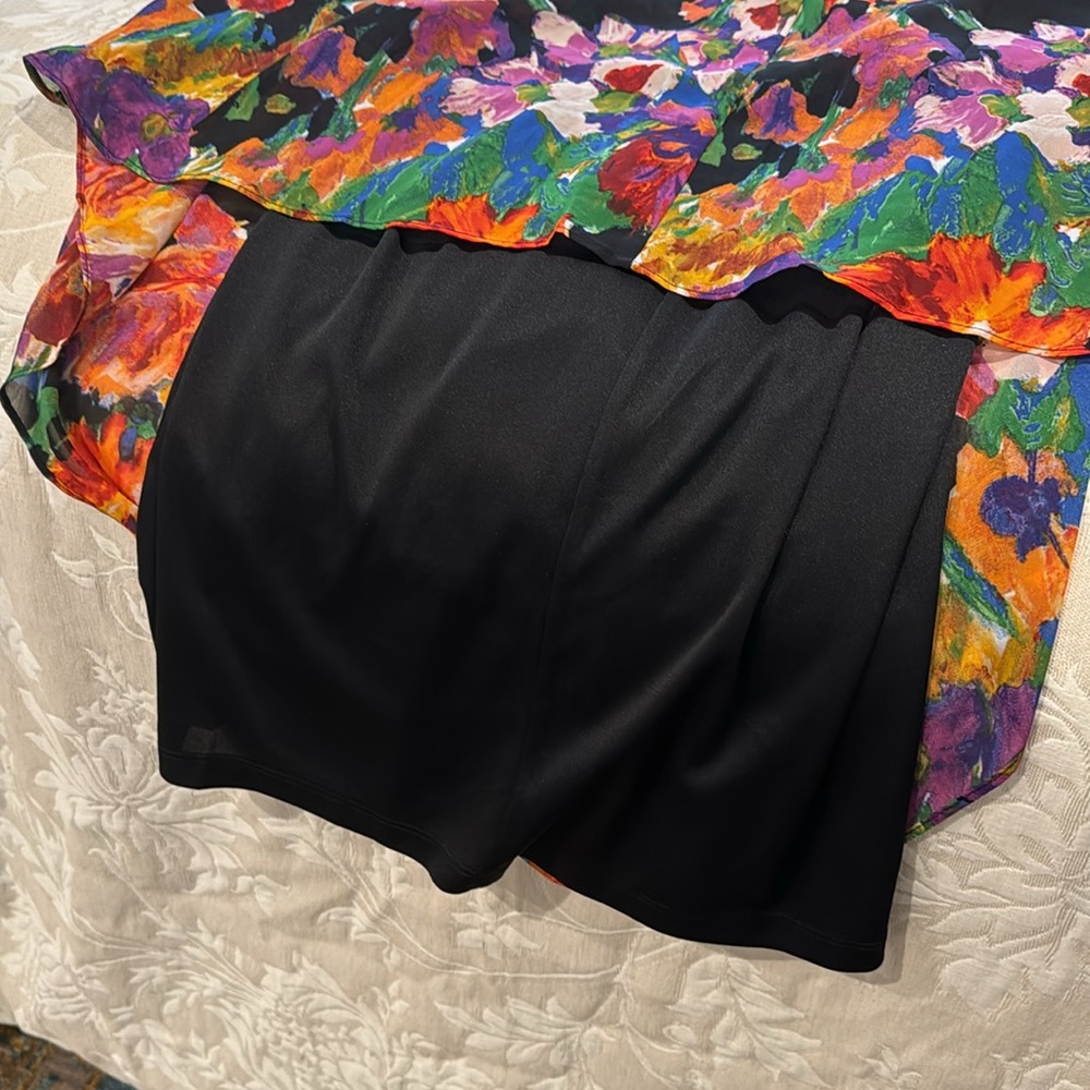 NWOT Floral sleeveless dress - Picture 7 of 9